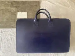 〈美品〉GLENROYAL ブライドルレザー ビジネスバッグ ネイビーのサムネイル