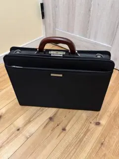 ビジネスバック