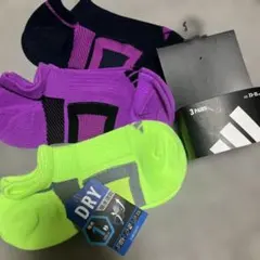 新品　adidasソックス　23〜25
