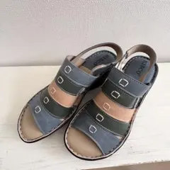 【超美品】KISCO ウエッジサンダル23.5cmブルーミックス本革のサムネイル