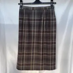 チェック柄ひざ下丈スカート　チェックスカート　ロングスカート　ひざ丈スカート　冬