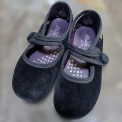 黒 スエード調 ストラップ付きバレエシューズ　サイズ28