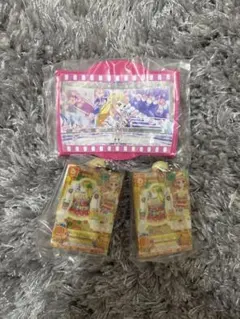 アイカツキーホルダーとコースターセット