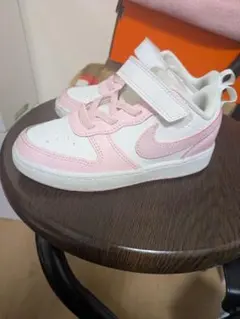 Nike ナイキ★コートボローLowホワイト/ピンク 15センチ
