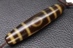 ジービーズ。三眼天珠　。チベット天珠。三眼天珠　。　(3アイジー ジービーズ)