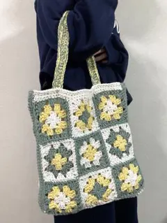 ハンドメイド　モチーフ編み　バッグ