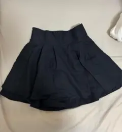 スリットデザインスカパン