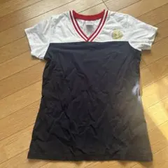 adidas VネックTシャツ UK 12