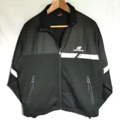 new balance ジップアップジャケット