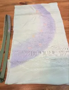 薄緑色の帯揚げ・緑と紫の帯締めのセット♪
