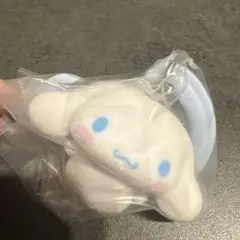 カラフルカラビナマスコットチャーム サンリオ　シナモロール ガチャガチャ