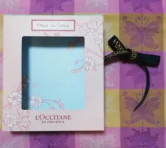 L'OCCITANE　ロクシタン　空箱　リボン