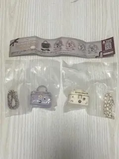 新品未開封JILL STUART ミニブローチバニティキーホルダー