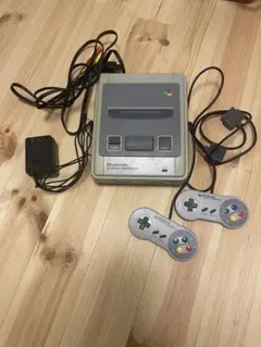 Nintendo Super Famicom 本体 コントローラー2個付き