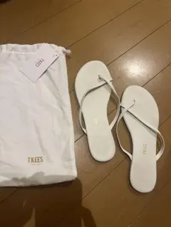 TKEES ビーチサンダル ホワイトのサムネイル