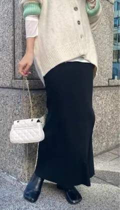 【値下げ】新品未使用　DOUDOU リブニットタイトスカート　黒　フリーサイズ