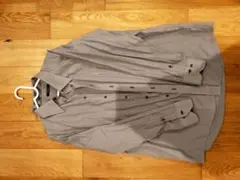 しまむらFreude グレー ストライプ 長袖シャツのサムネイル