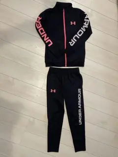 UNDER ARMOUR ジャージ上下セット 黒・ピンク
150サイズ
