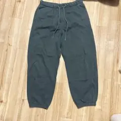GU スウェットパンツ　ダークグリーン　L