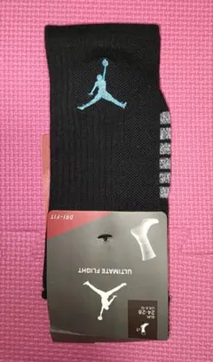 ☆大人気　Jordan Socks　スポーツソックス　クルー（黒青）