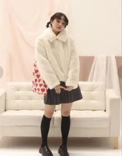 ミュゲ アウター mugust rabbit like fur outer - メルカリ