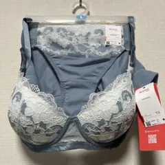 Item thumbnail for item 8912ea28-37a5-417b-84bb-eb9a6e2ad27a