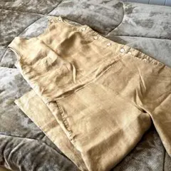 ベージュ ノースリーブ サロペット