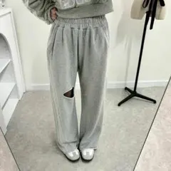新品 未使用 スウェットパンツ グレー お洒落 シンプル ダメージ加工 可愛い