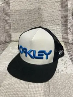 ニューエラ オークリー　メッシュ　水色　ホワイト