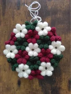 新商品❣️♡ふんわりモコモコ可愛いクリスマスカラーのお花のポットマット♡