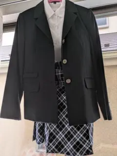 値下げPERSON'S FLIPWEAR 黒スーツ 165Aスカート2枚