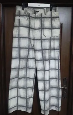 Item thumbnail for item 5248c570-3ece-419f-8071-0f130e1ecf43