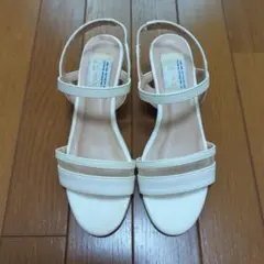 エニスィス✤サンダル　ホワイトのサムネイル