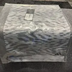 新品未使用　アディダス ネックウォーマー