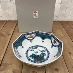 伝統工芸 九谷焼 陶器製 八角形 宝紋花鳥 盛皿 ボウル サラダボウル 中鉢