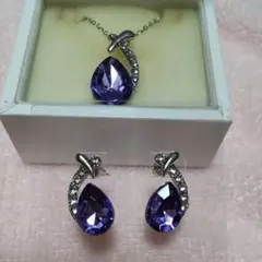 雫型　ラインストーン　ネックレス　ピアス　セット　多色展開　パープル　S-005