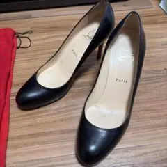 クリスチャンルブタン黒ハイヒールパンプス39