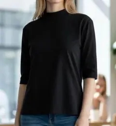 美品 ユニクロ Tシャツ M 黒 ハイネック 半袖 ゆったり シンプル