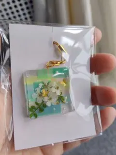 【レジン　キーホルダー　No.16】