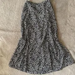 GU 花柄 ロングスカート