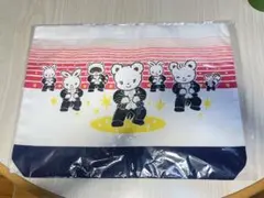 ファミリア✕宝塚キャトルレーヴレッスンバッグ新品未開封 宝塚歌劇 オフィシャルショップ キャトルレーヴ 「ファミリア