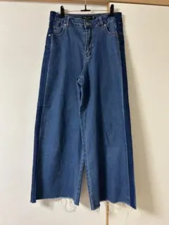 Bershka ワイドレッグカットオフデニム