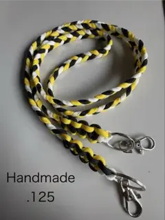 パラコード　スマホショルダーストラップ！