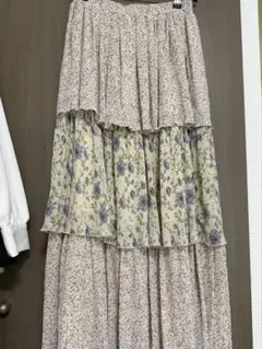 merryjenny ティアードスカート 花柄のサムネイル