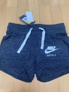 NIKE Sサイズ ブラックショートパンツ