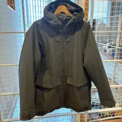 ユニクロ ハイブリッドダウンパーカ 57OLIVE