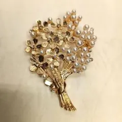 ブローチ#49　パールの花束　入学式　卒業式　入園式　卒園式　プレゼント