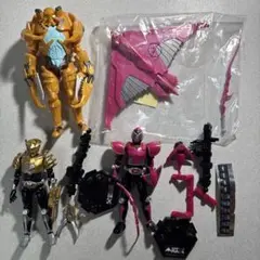 新品未開封　装動　仮面ライダー龍騎　ミラーモンスター　リバイ　バイス セット 新品未開封 装動 仮面ライダー 龍騎 ミラーモンスター セット SO