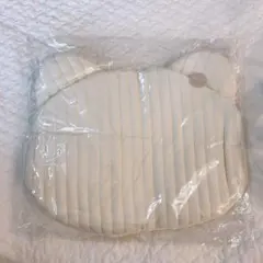 アイボリー くま型メッシュベビー枕