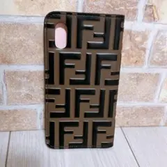 【匿名配送】フェンディ 7AS107 iPhoneケース 匿名配送】フェンディ 7AS107 iPhoneケース 匿名配送
